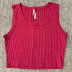 Zenana Outfitters Fuchsia Ribbed Crop Tank Top, Size Small